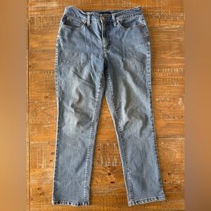 Charter Club Lexington Straight Blue Jeans